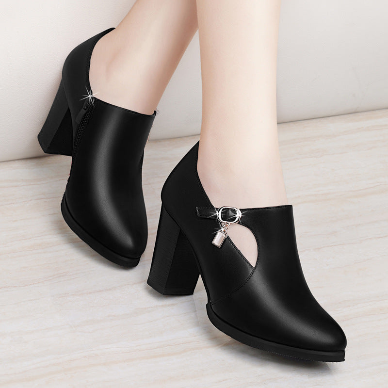 With all-match shoes 2021 spring new high-heeled shoes with thick women and middle-aged lady mother shoe leather shoes