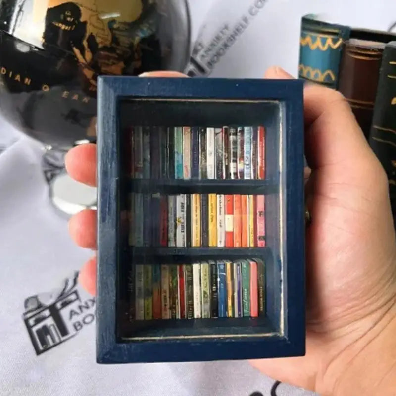 Shake Away Anxiety Bookshelf Mini Anti-Anxiety Bookshelf Ornament For Desktop Decor Stress Reliever Wooden Library Birthday Gift